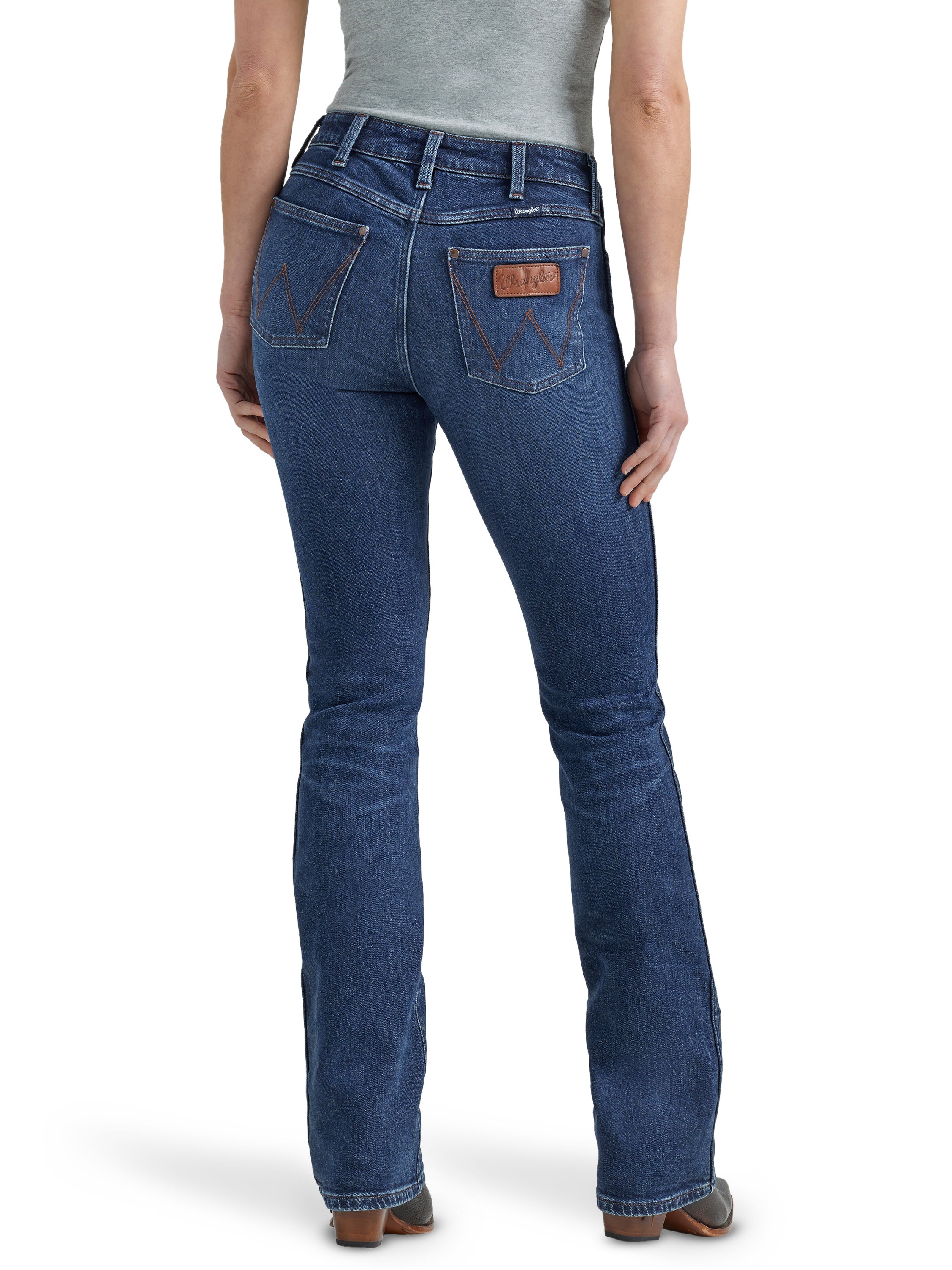Women's Retro Bailey High Rise Bootcut Jean in Isla