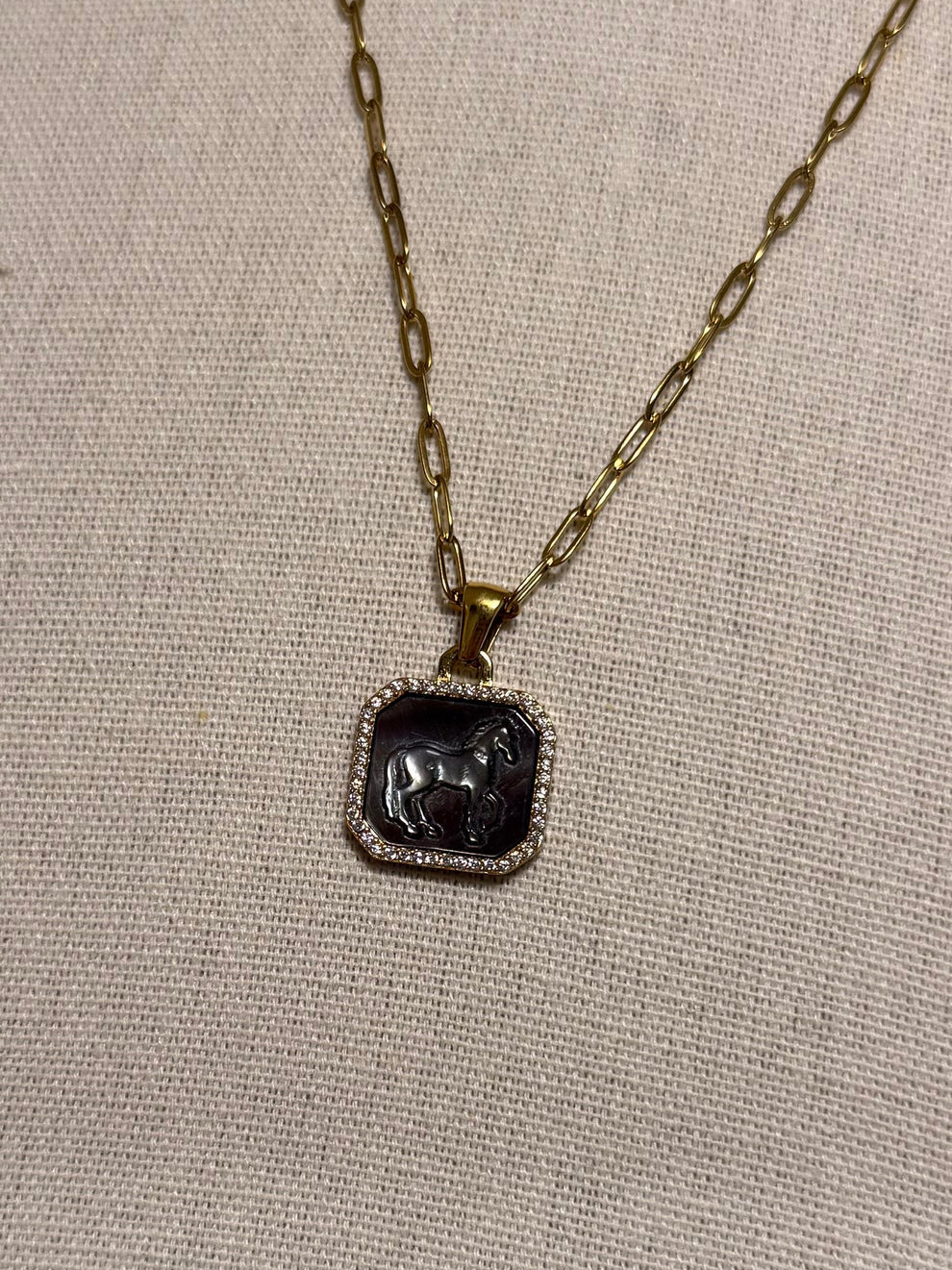 Horse of Pearl Pendant Necklace