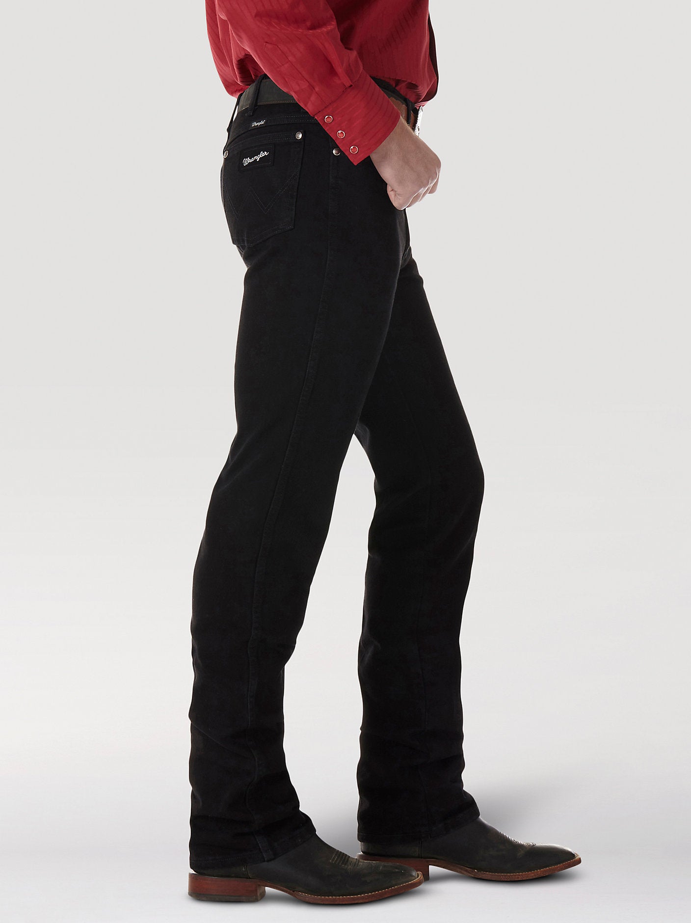 Cowboy Cut Silver Edition Slim Fit Jean in Black