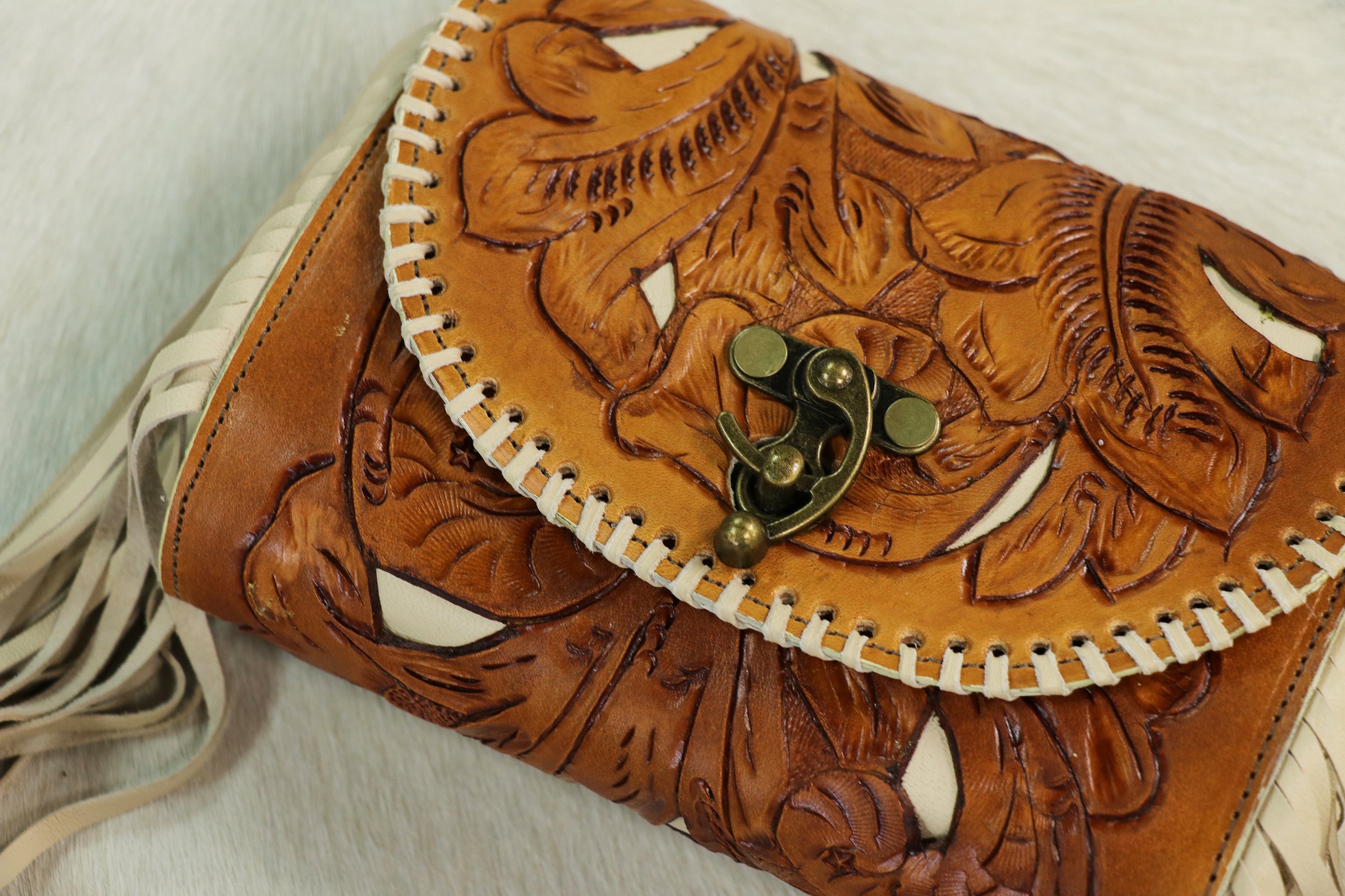 027TL Tooled Saddle Tan w/ Ivory Inlay & Fringe