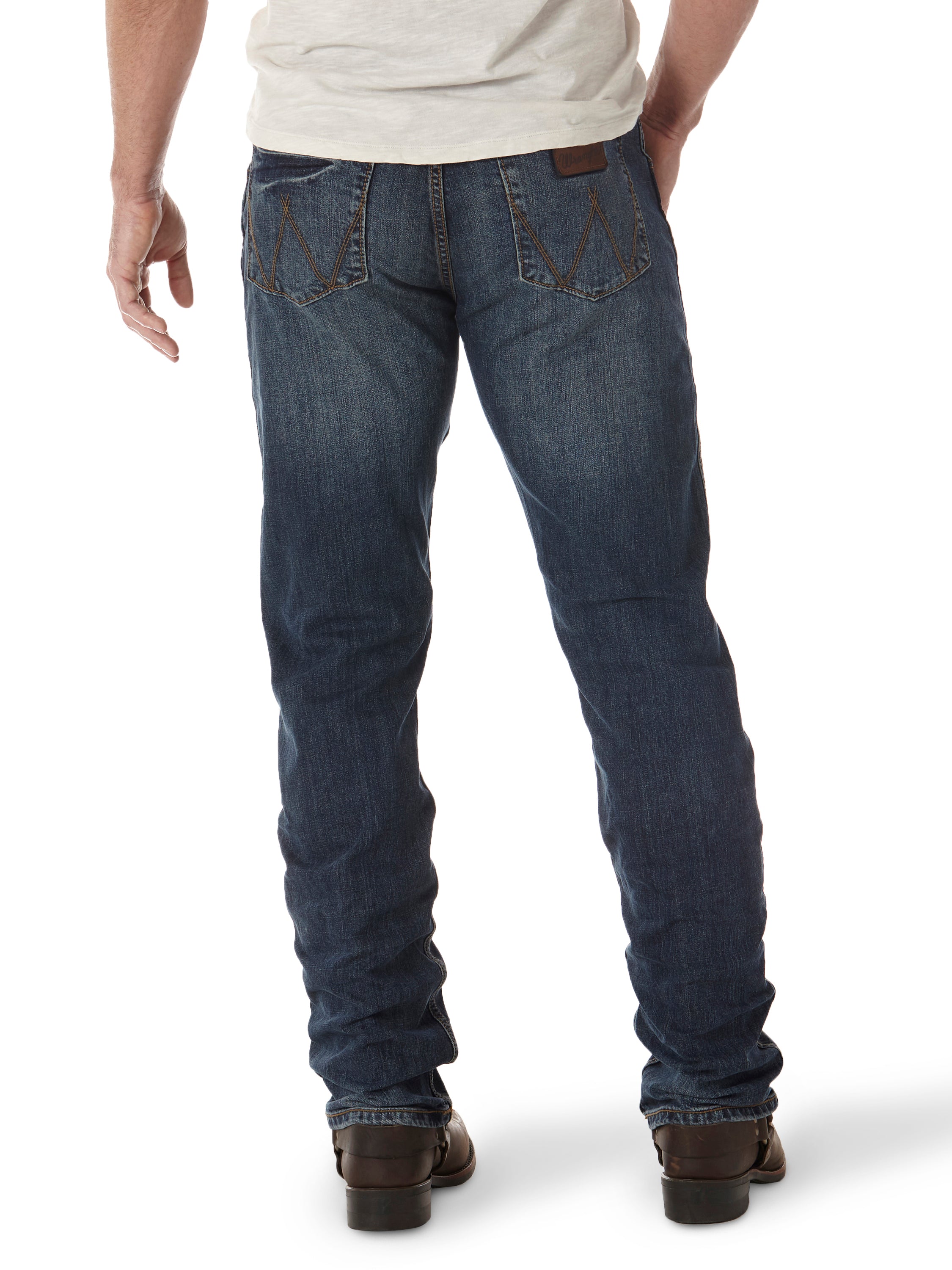Retro Slim Fit Straight Jean in Bozeman