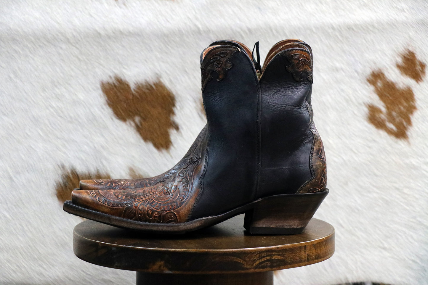 HTP-228 Hand Tooled Vamp Shorty Zipper Boots