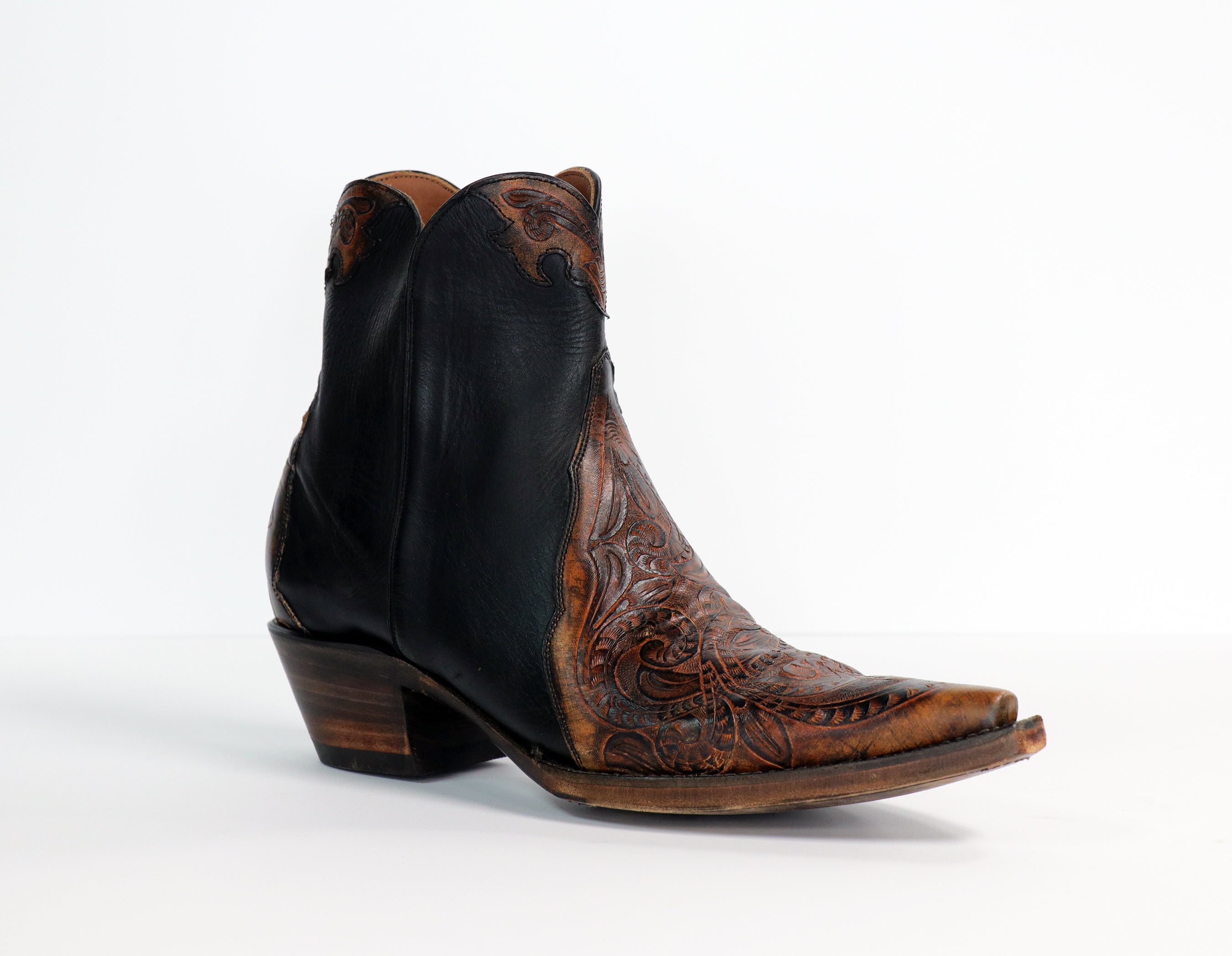 HTP-228 Hand Tooled Vamp Shorty Zipper Boots