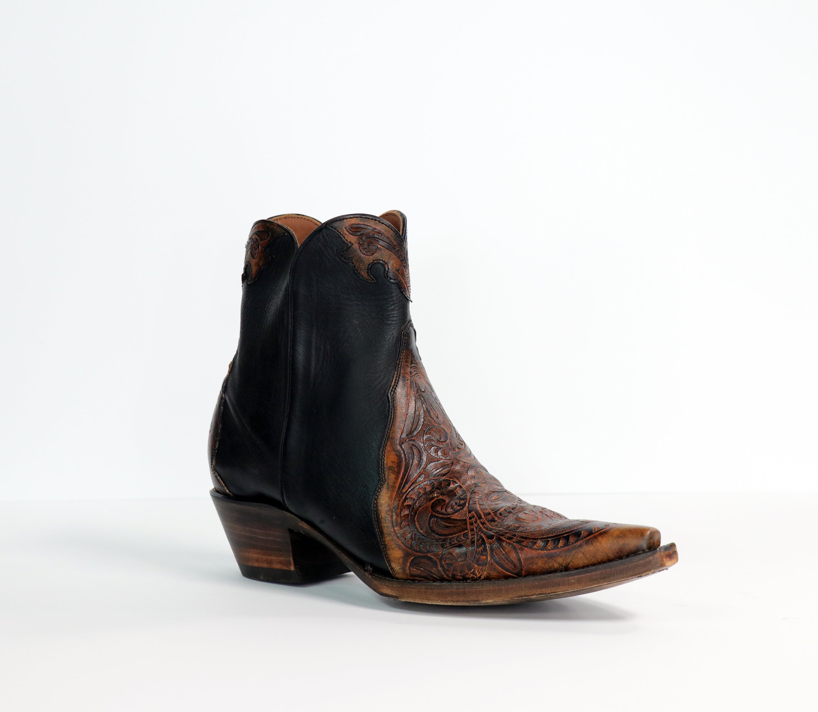 HTP-228 Hand Tooled Vamp Shorty Zipper Boots