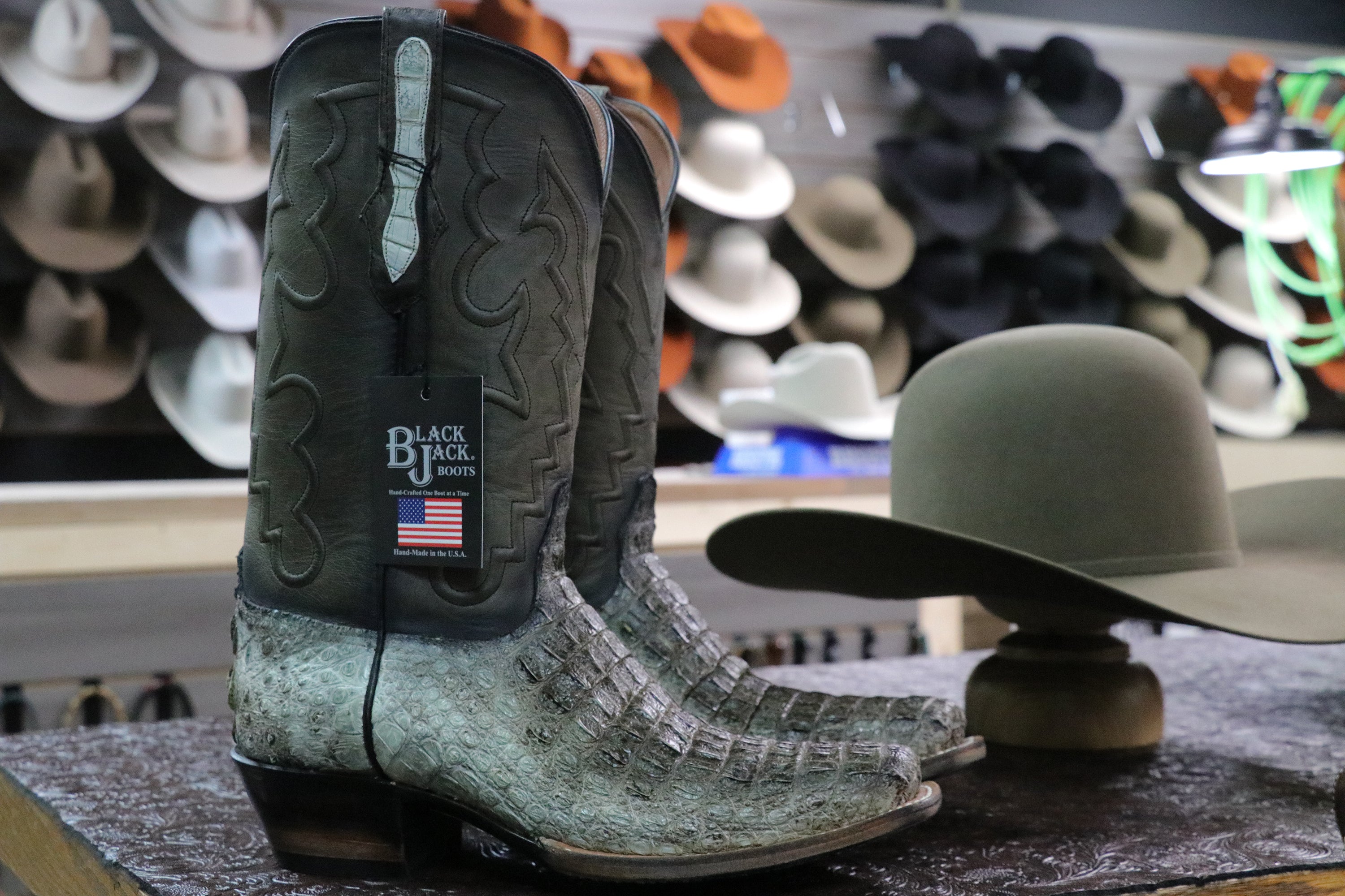 7721 Natural Hornback Caiman Cowboy Boot