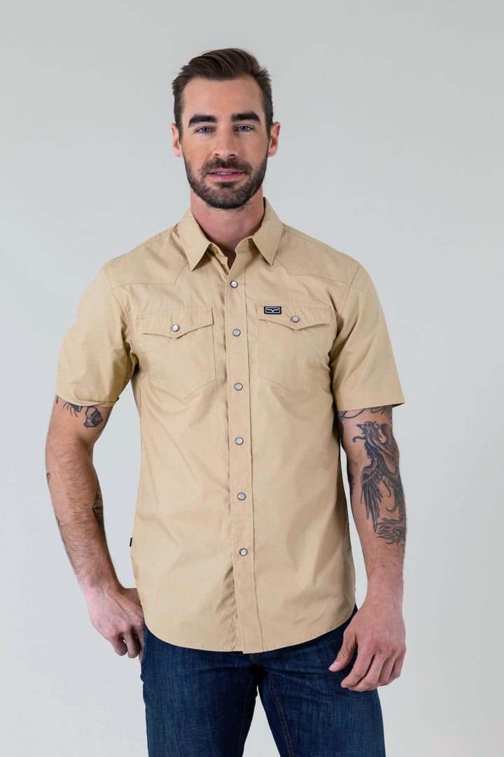 Rio Short Sleeve Dress Shirt in Khaki
