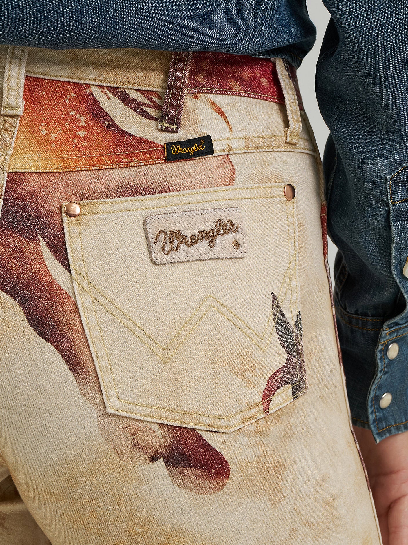 Wrangler x Lainey Wilson Horse Cheeky Wide Leg Jean