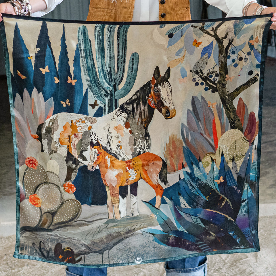 Shorty Scarf- Blue Melodies