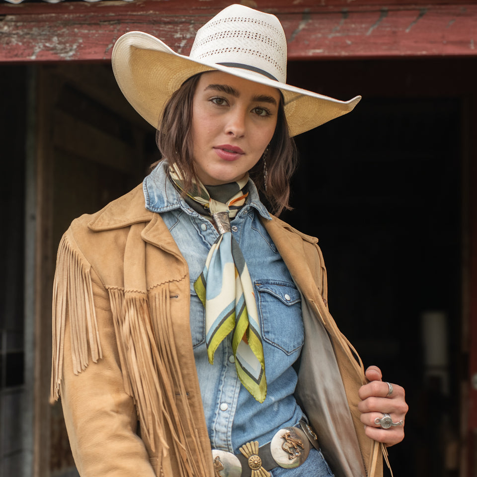 Shorty Scarf- The Stray