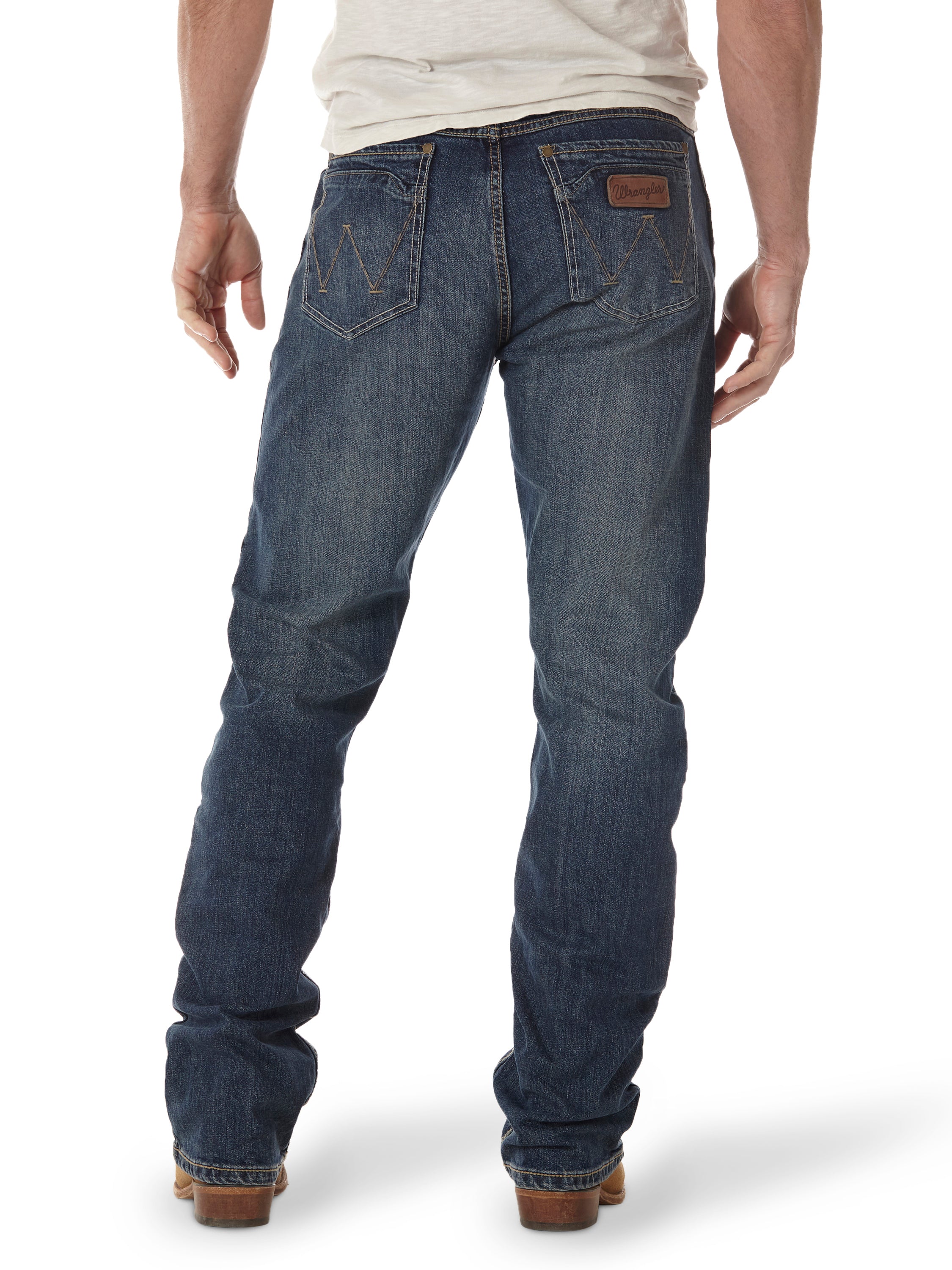 Retro Slim Fit Bootcut Jean in Layton