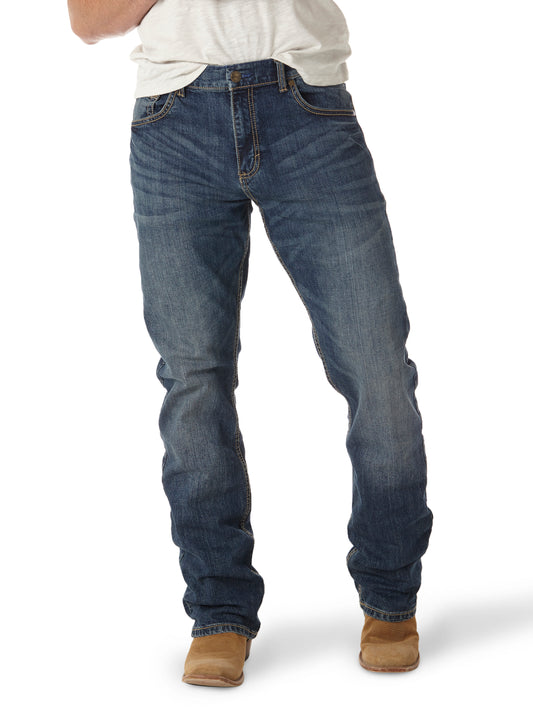 Retro Slim Fit Bootcut Jean in Layton