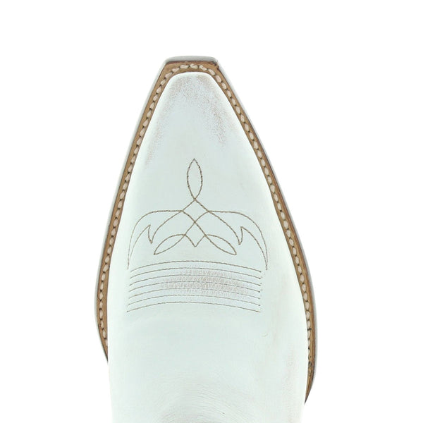Emmer Cowgirl Boots in White
